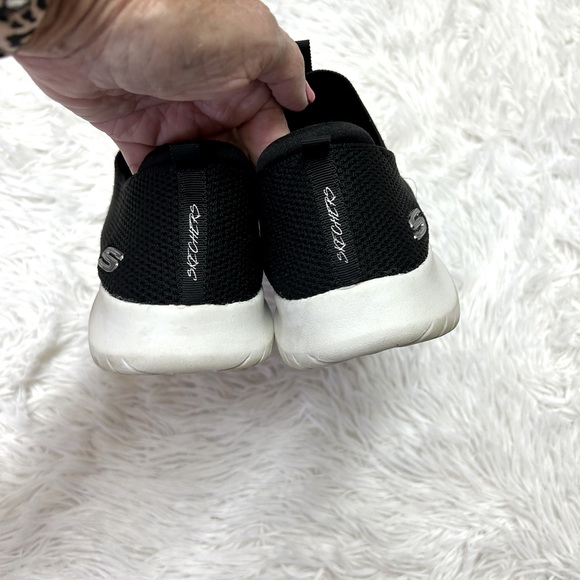 Skechers Black Black Memory Foam slip on sneakers - Picture 3 of 6